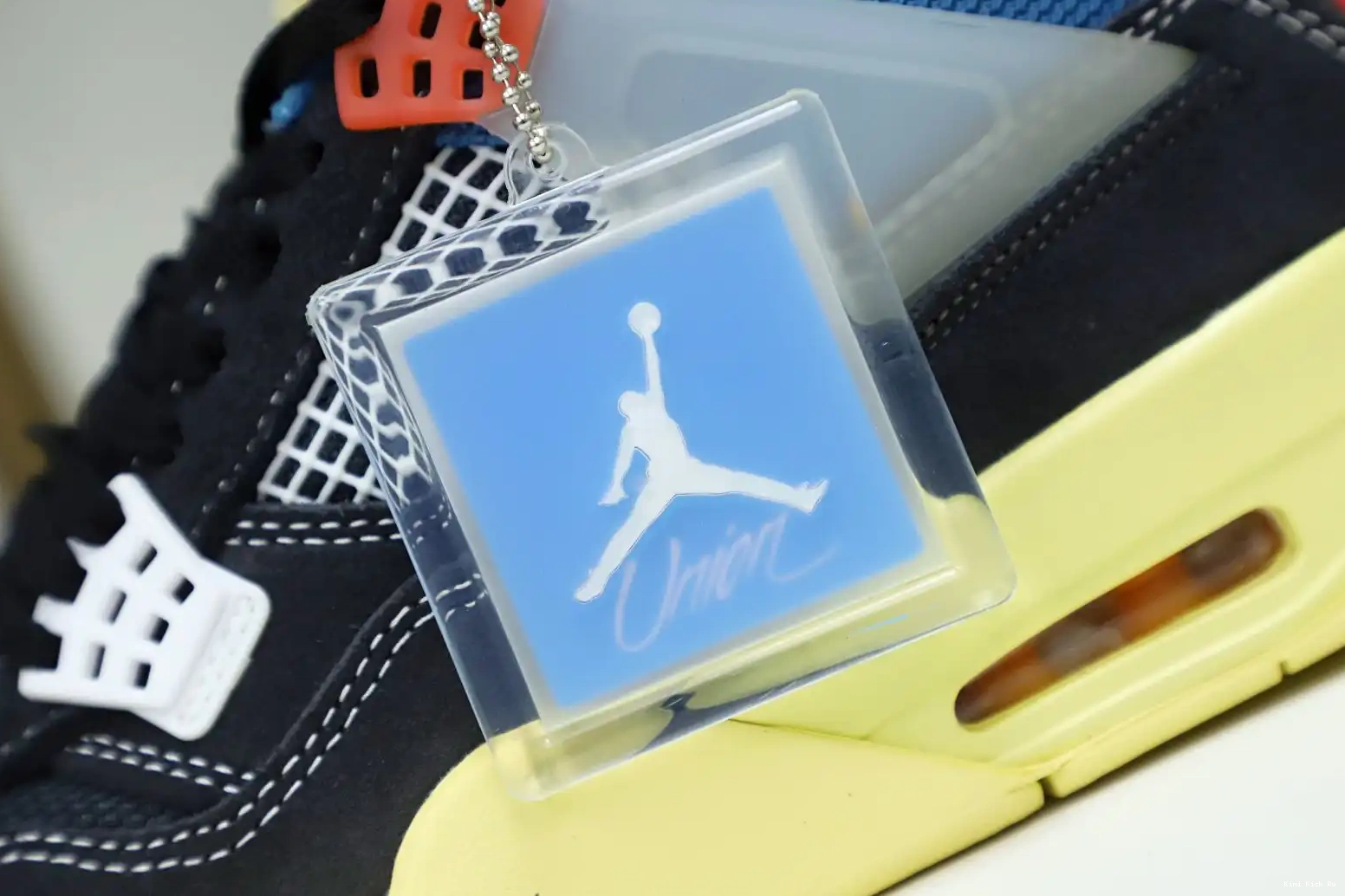 Kimikick LA 4 RETRO JORDAN AIR 'OFF X NOIR' UNION 0724